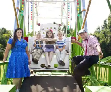 Renting Out a Ferris Wheel