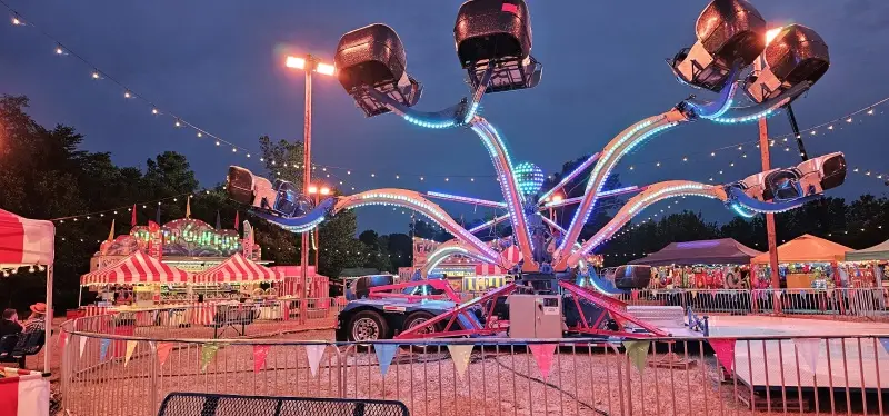 Spider Thrill Ride Rental